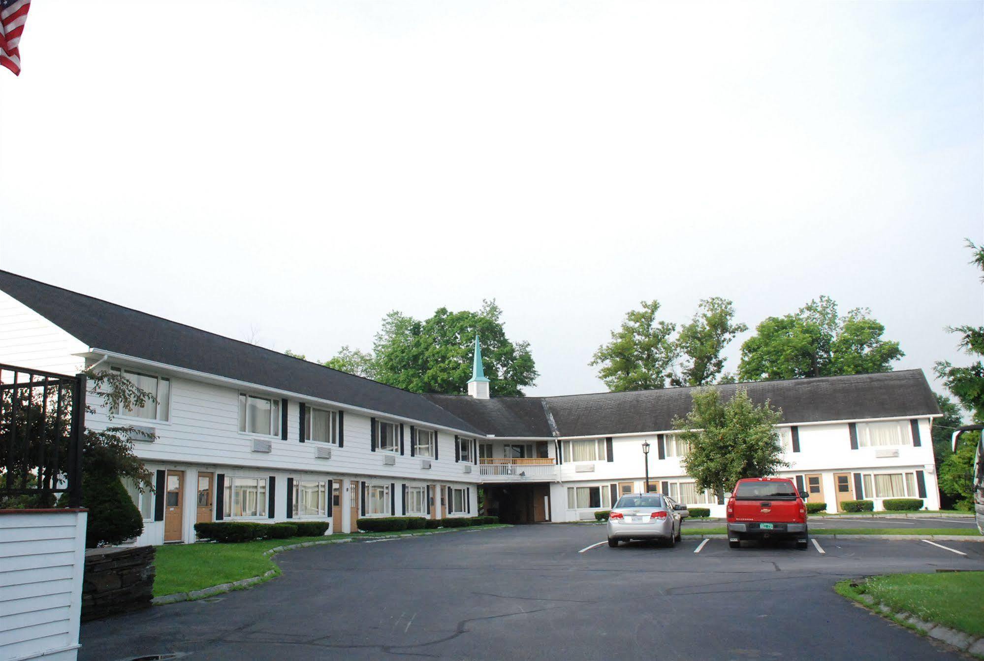 New World Inn Barre Zewnętrze zdjęcie